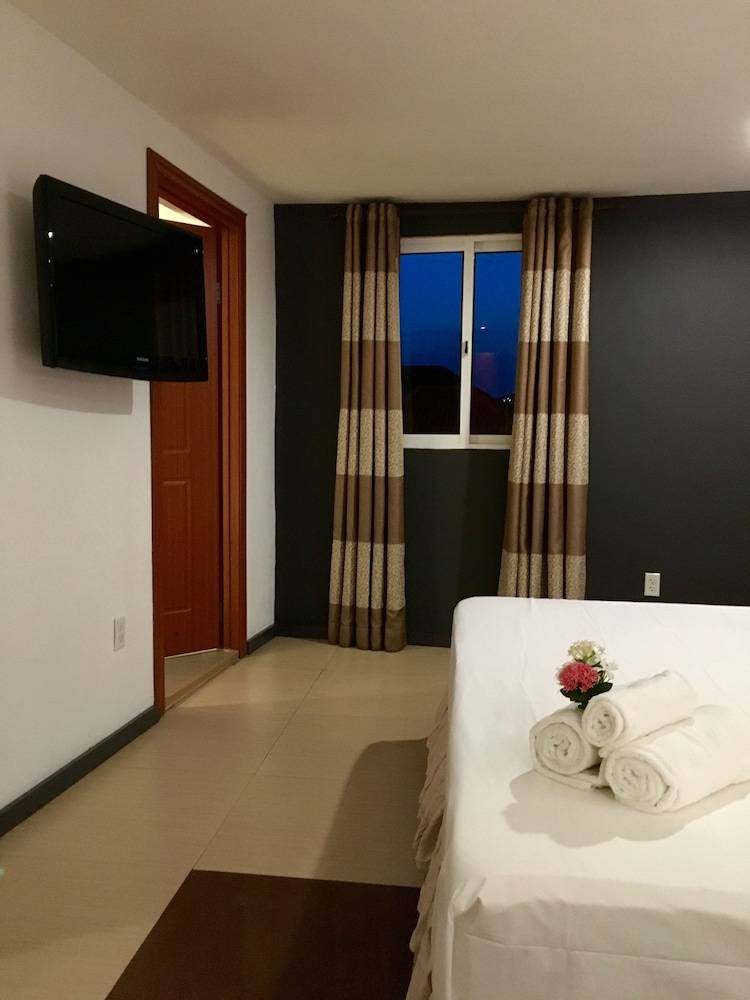 Curacao Suites Hotel 2