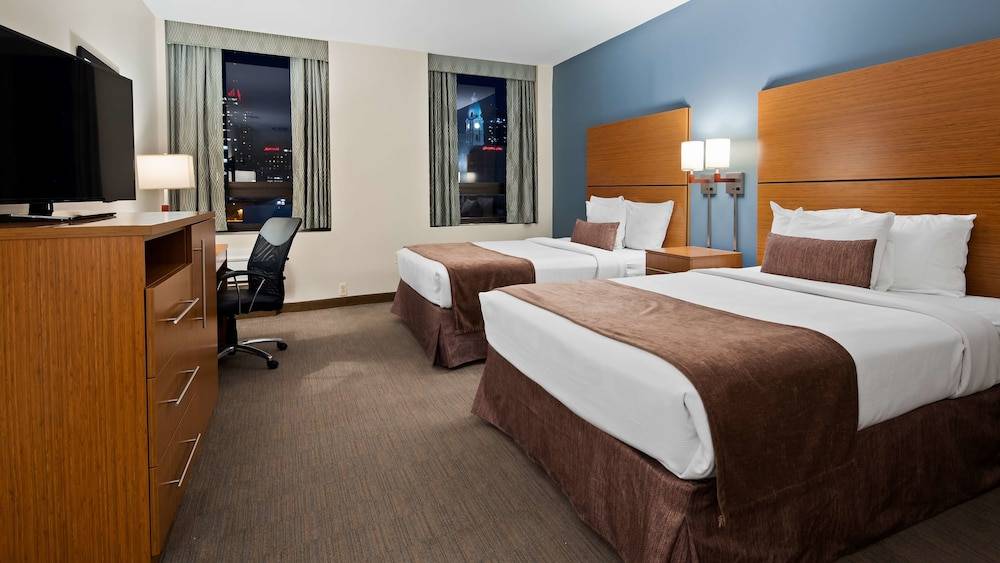 Best Western Plus Philadelphia Convention Center Hotel 1