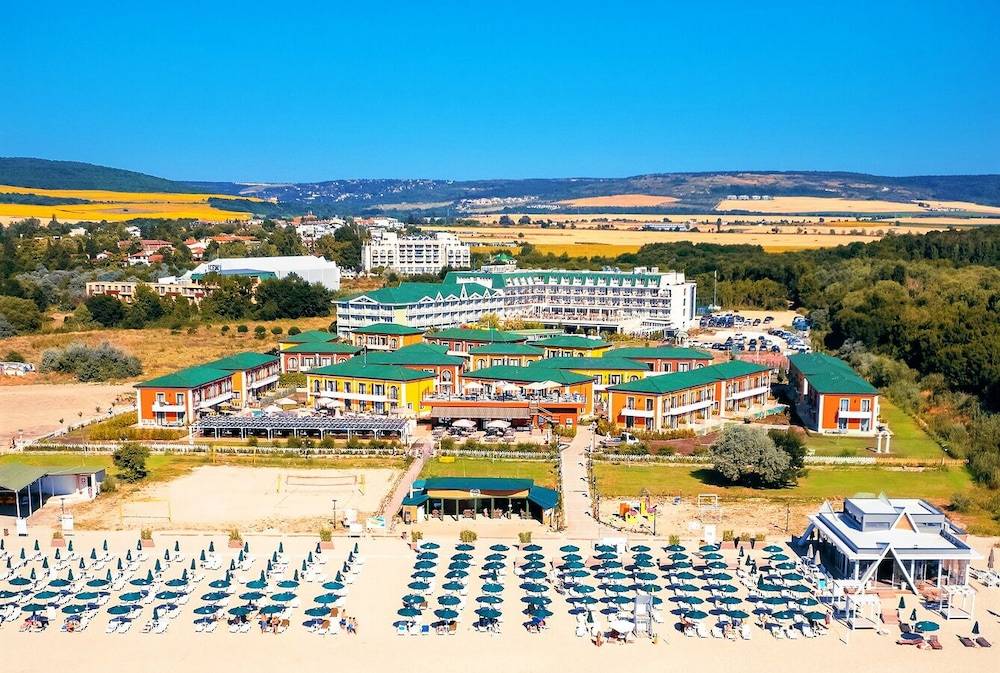 ECO Therma Village - All Inclusive, Beach and Mini Aquapark 1