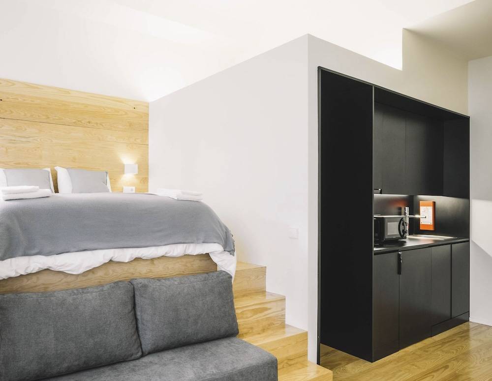 ORM - Saraiva de Carvalho Apartments 1