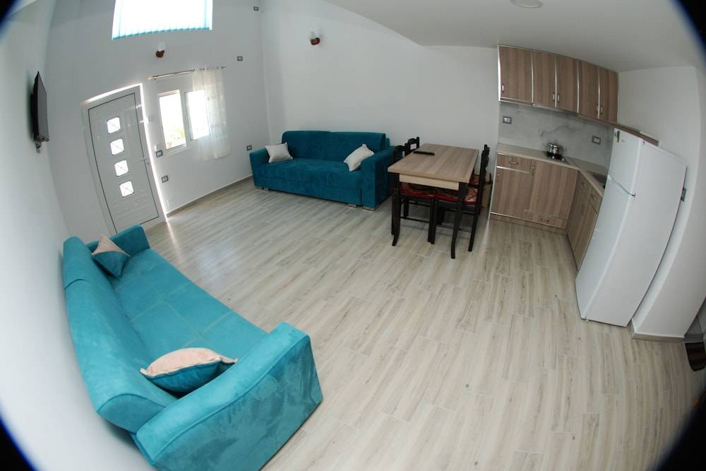 Bebi Hotel And Apartments 2