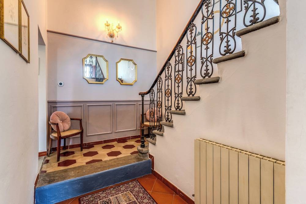 AwesHomeitaly - Villa Tower 2