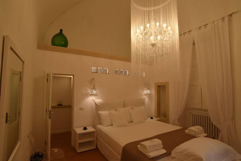 Cadelli Luxury Suite & Apartments 2