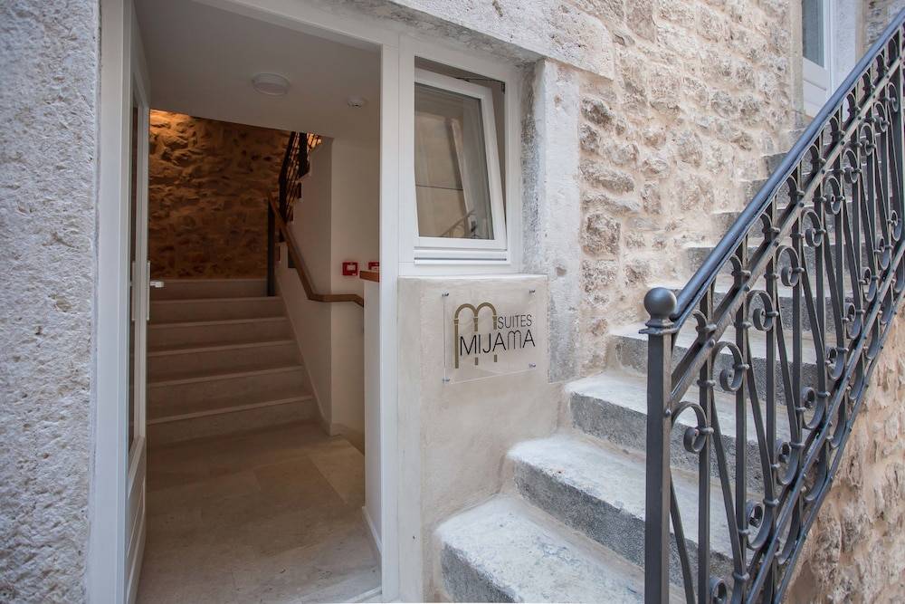 Mijama suites 1
