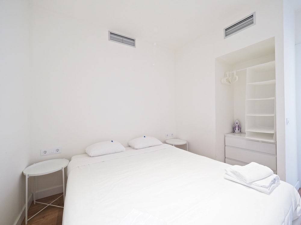Urban Chill Apartments by Olala Homes 1