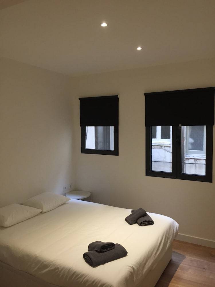 Urban Chill Apartments by Olala Homes 2