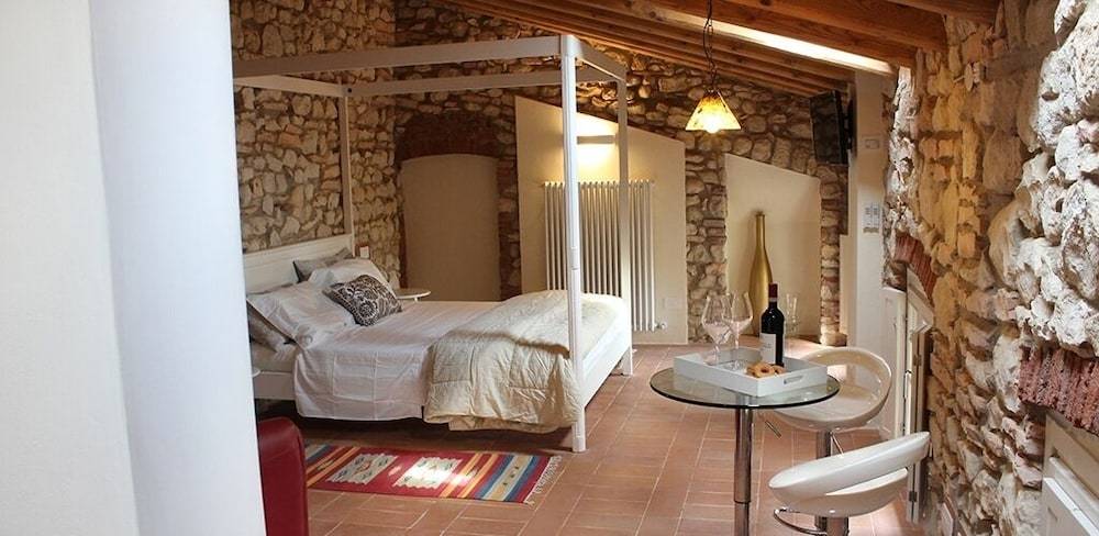 Corte Tre Vigne 1