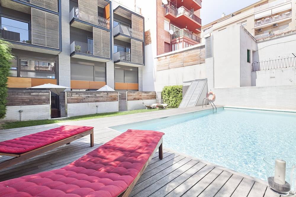 MSB Pool with Terrace 1