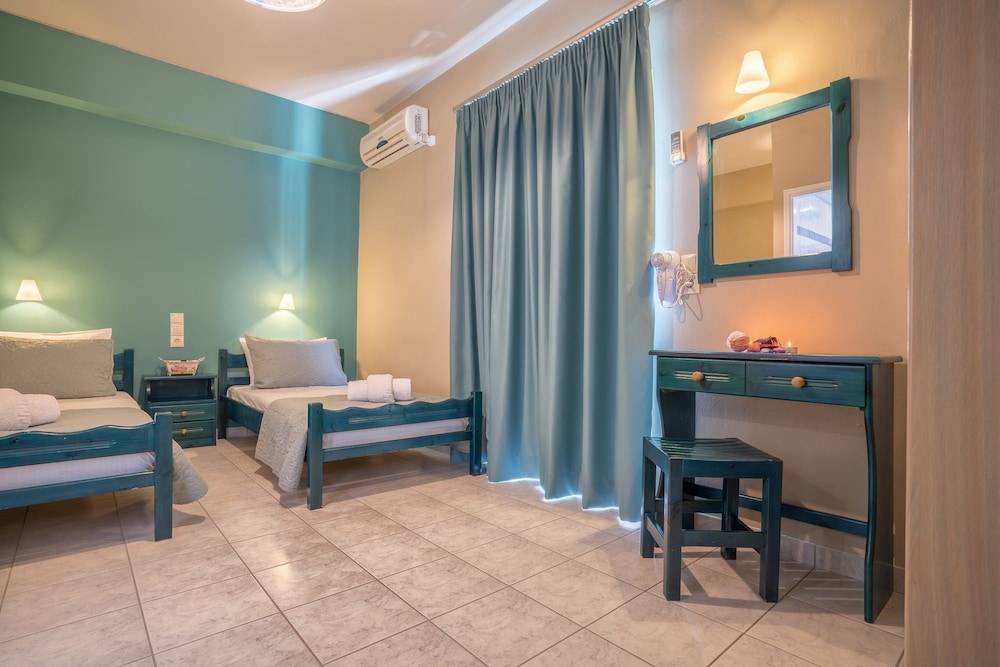 Nikos & Maria Studios 2