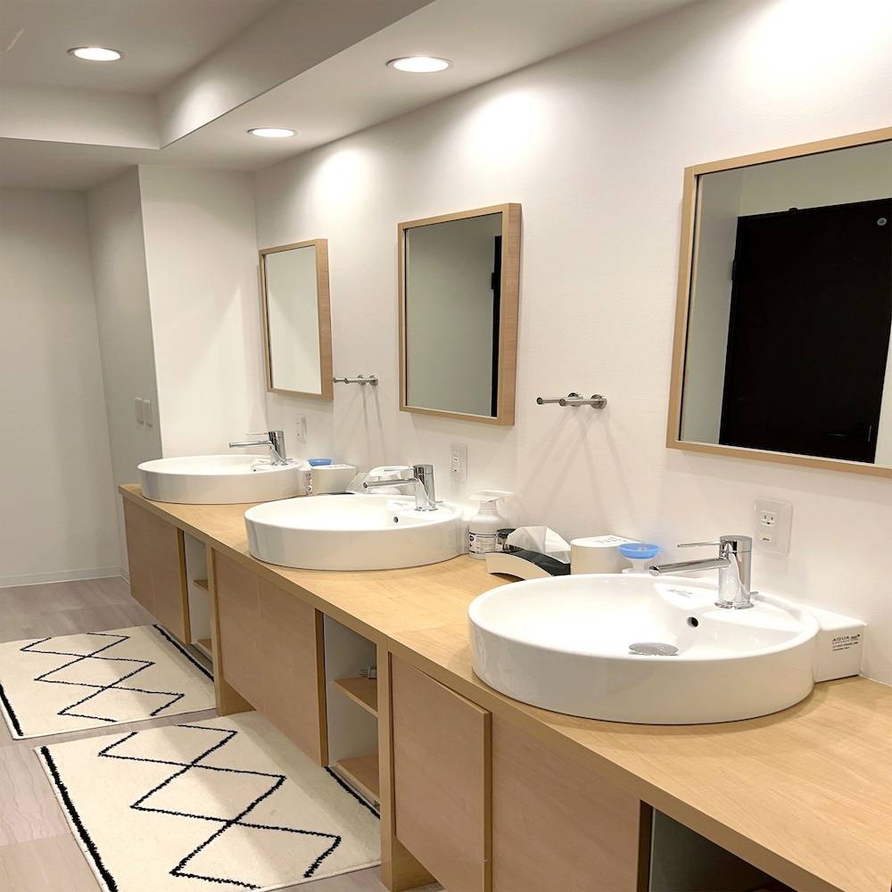 JAKOTEL Plus Namba 2