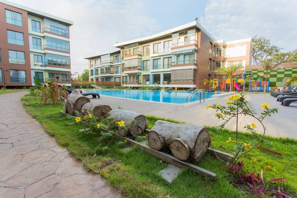 Accra Luxury Apartments @ Pearl 2