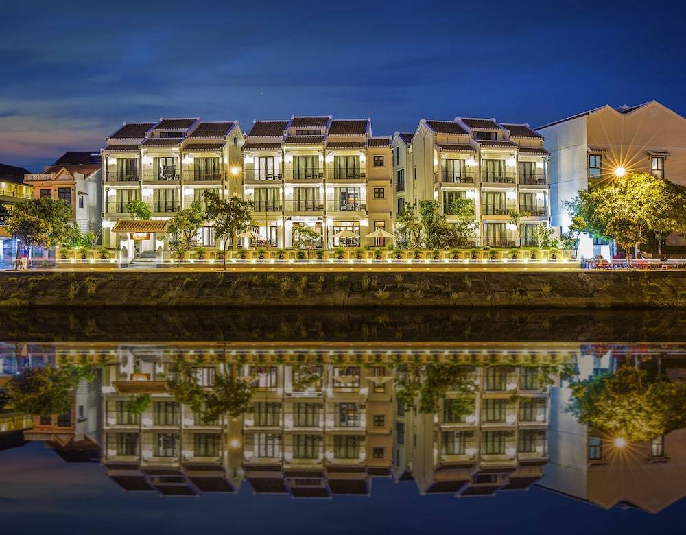 Laluna Hoi An Riverside Hotel & Spa 1