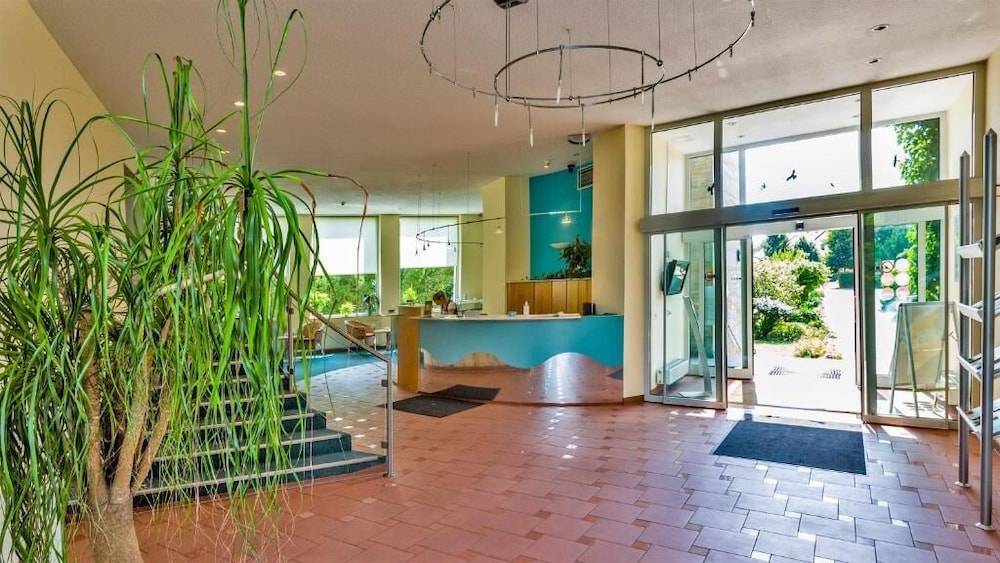 Seepark Hotel am Wandlitzsee 2
