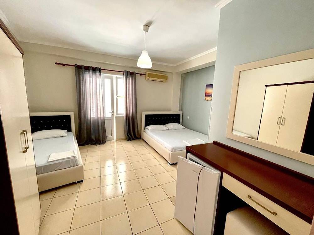 Fori's rooms 2