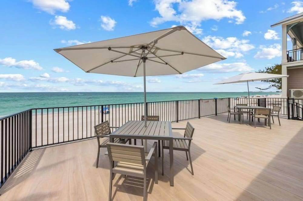 Seabreeze at Anna Maria Island Inn 1