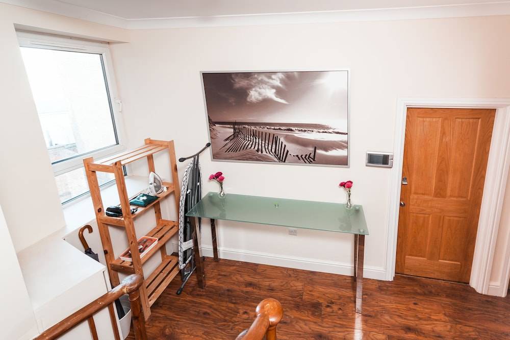 Private Ensuite Room Liverpool Street 2