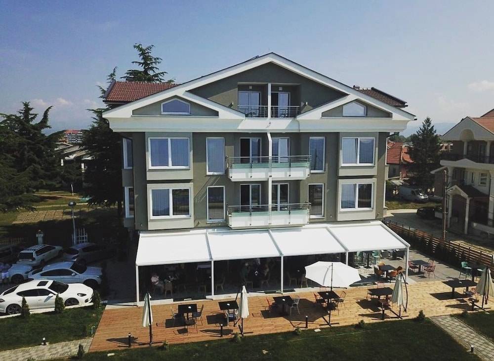 Vila Europa 1