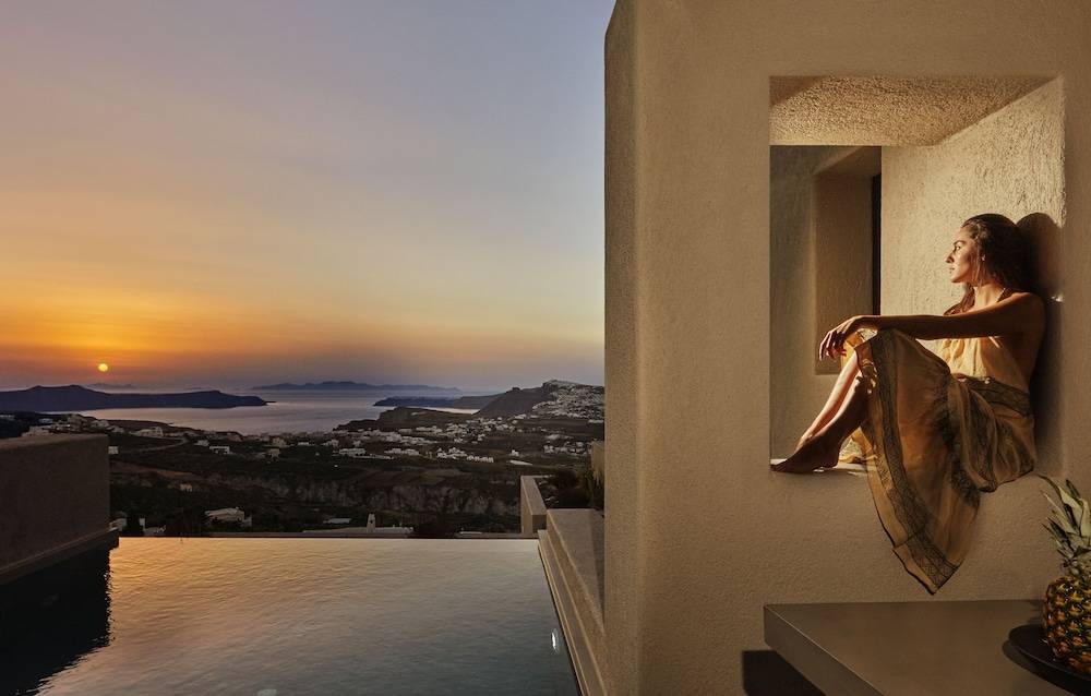 Halcyon Days Suites 1