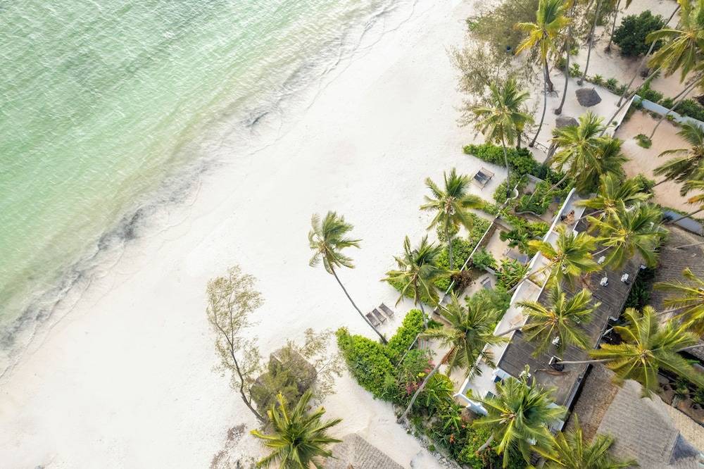Surfescape Zanzibar 1