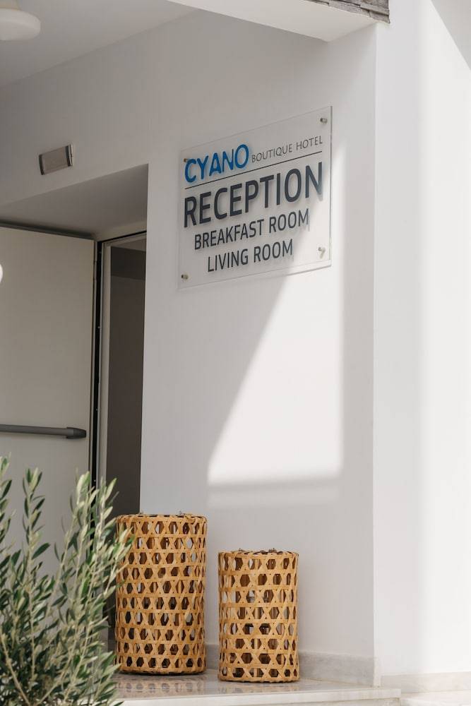 Cyano Hotel 2