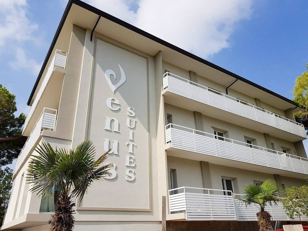 Venus Suites 1