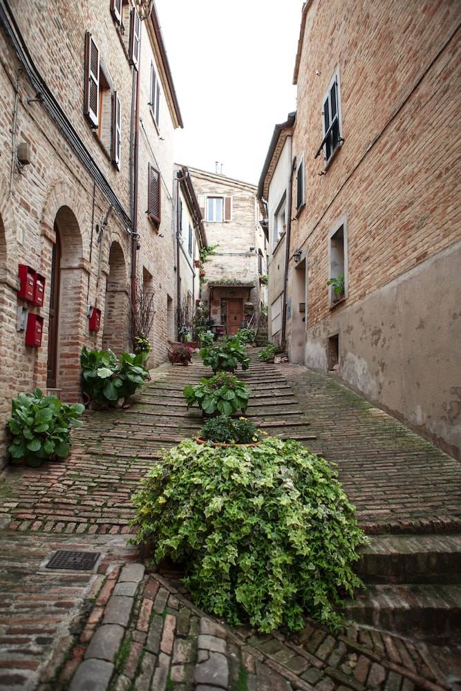 Porta Marina 1