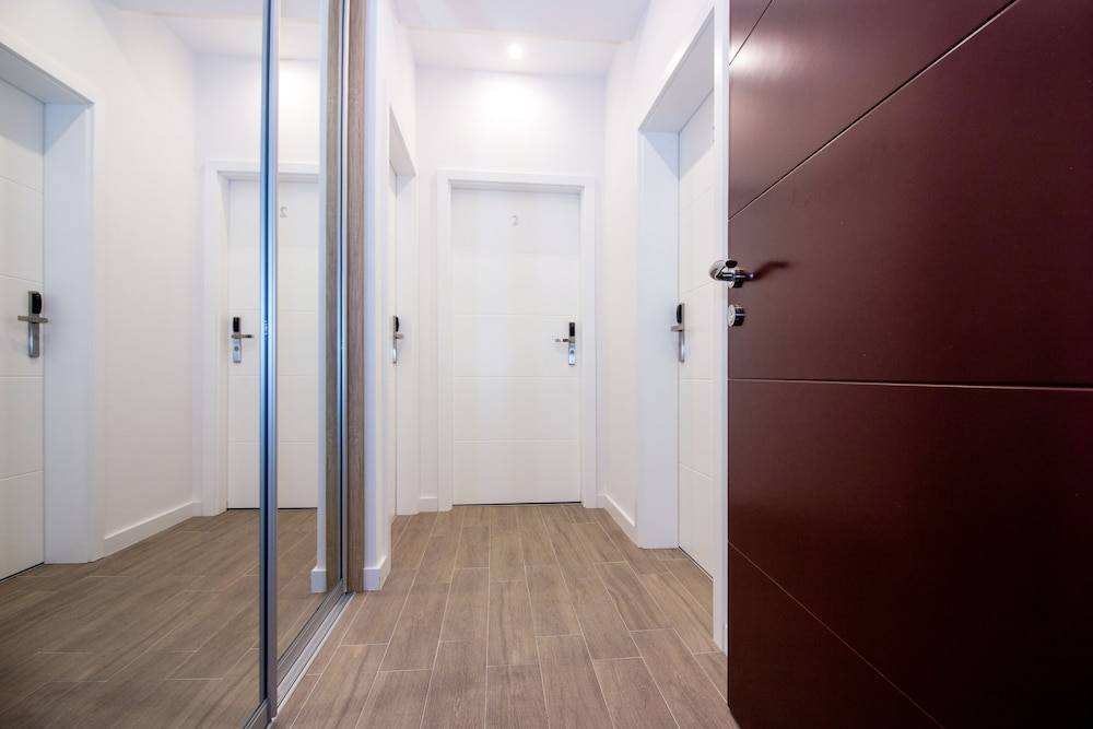 Lugo Apartments 2
