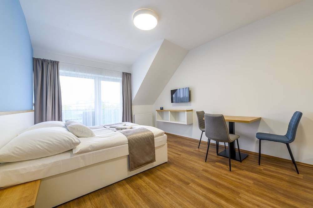 Berill Suites 2