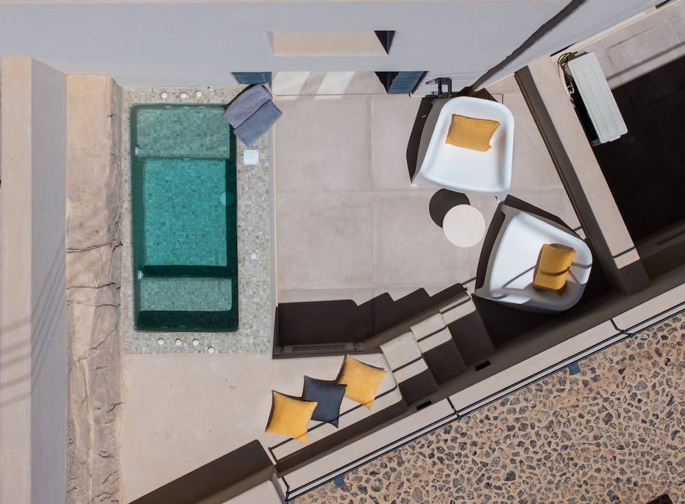 White Orchid Boutique Apartments 1