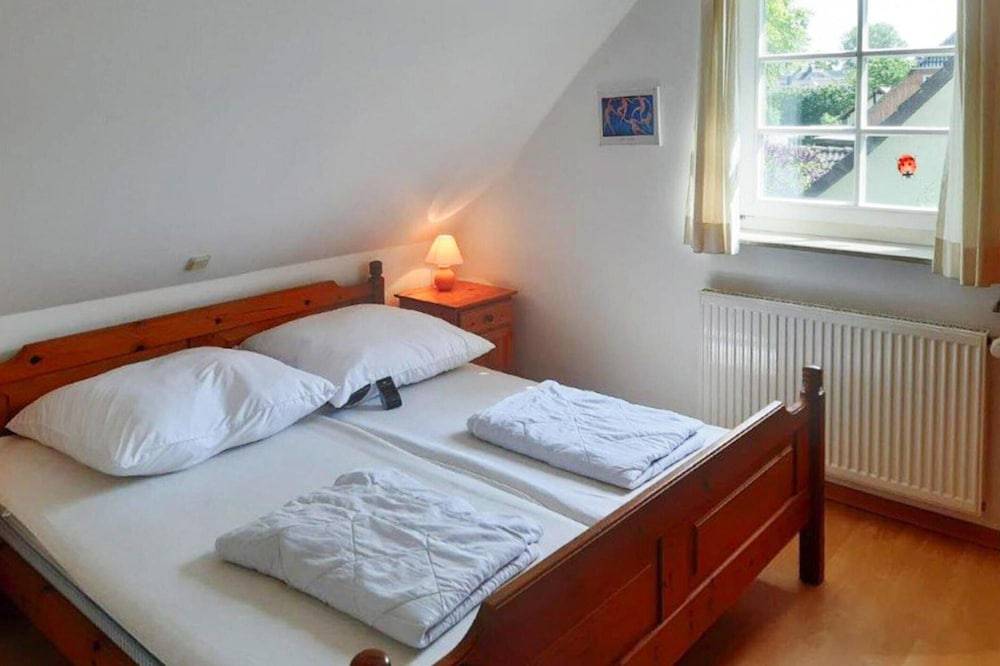 Ferienwohnungen Blaues Haus, Putbus 2