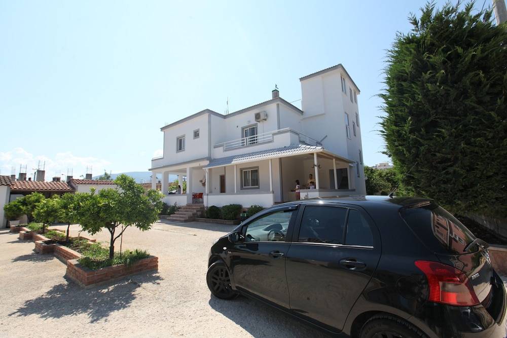 Villa Shehu 1