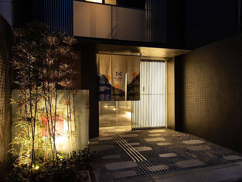 s Base shijo-omiya 1