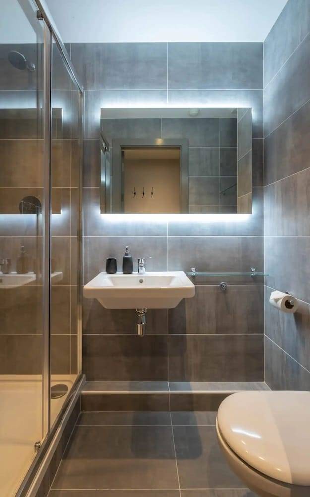 JOIVY Affordable Dublin Thomas Street - Adults only 1