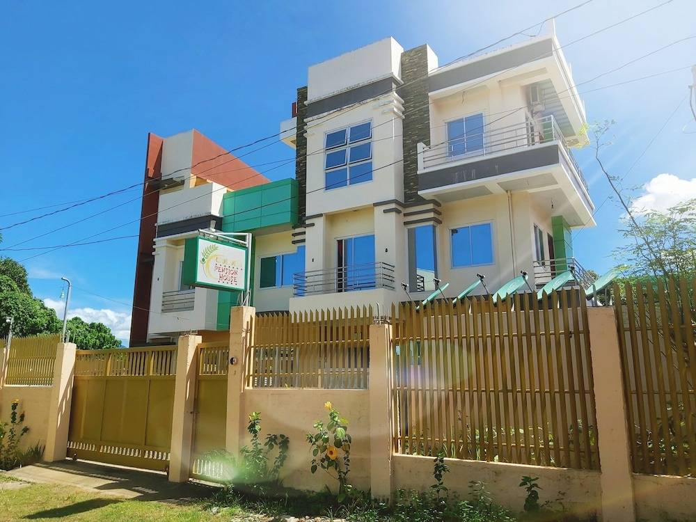 Golden Pension House,Palawan 1
