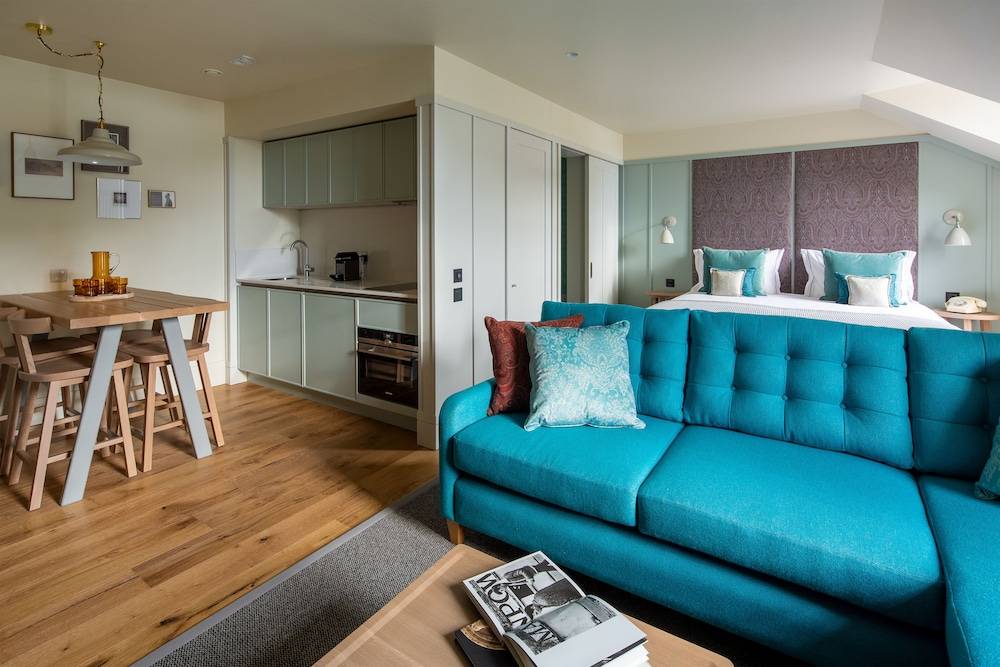 Abbey Strand Apartments, at Holyrood 2