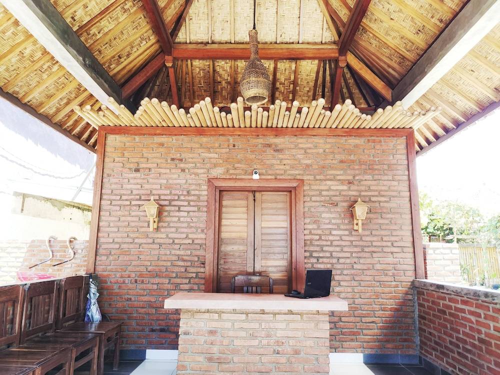 Bungalow And Restaurant Anda 2