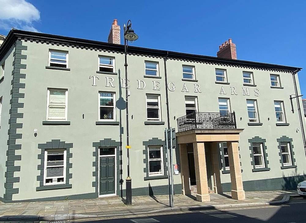 Tredegar Arms Hotel 1