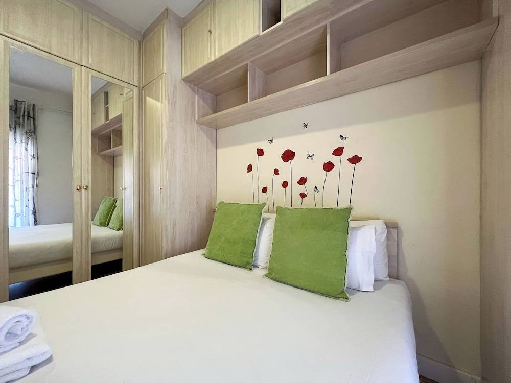Stay U-nique Apartments Sardenya II 2
