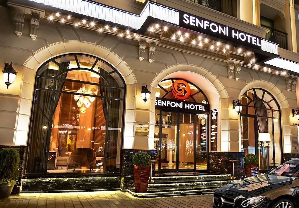 Beethoven Senfoni Hotel 1