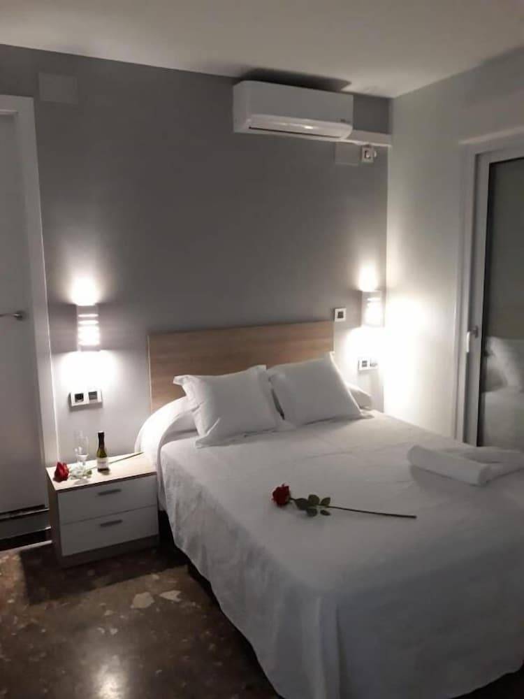 Village Ayamonte Rooms 2