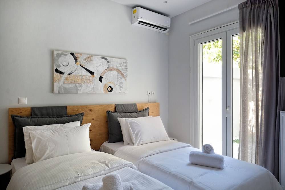 Poseidon Residence 2