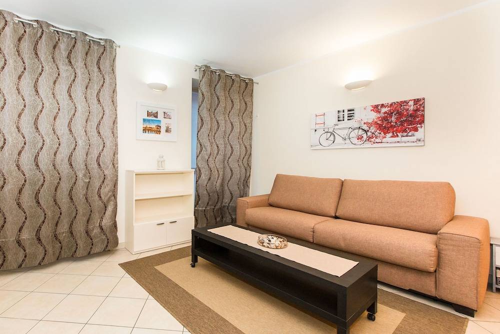 GuestHost - Piazza Statuto Functional Studio 1