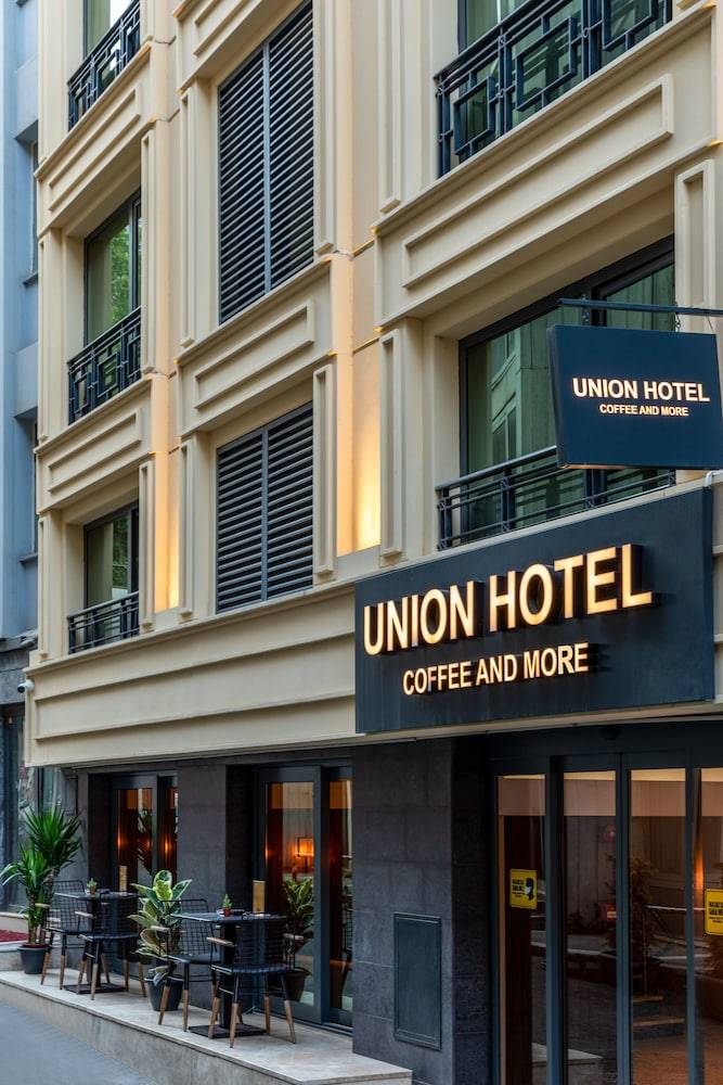 Union Hotel Port 1