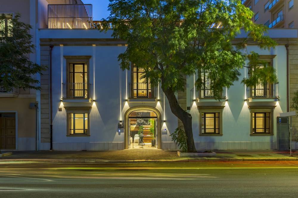 Qui Vicino boutique rooms and suites 1