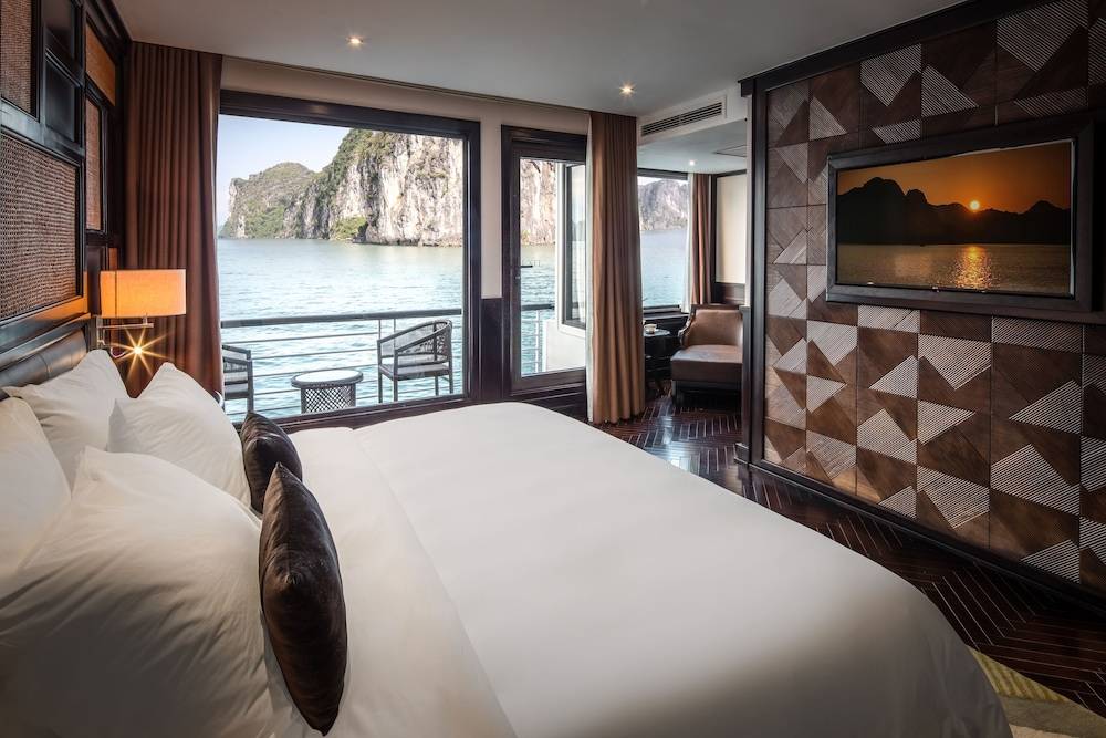 Ambassador Cruise Halong Bay 2