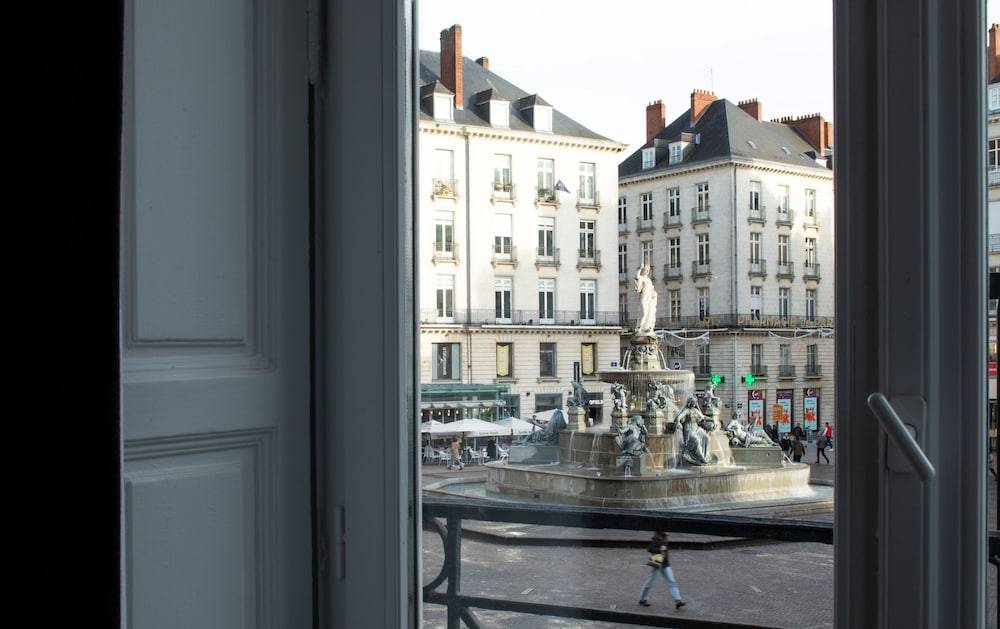 Appartements Place Royale - Maisons du Monde Hôtel & Suites 2