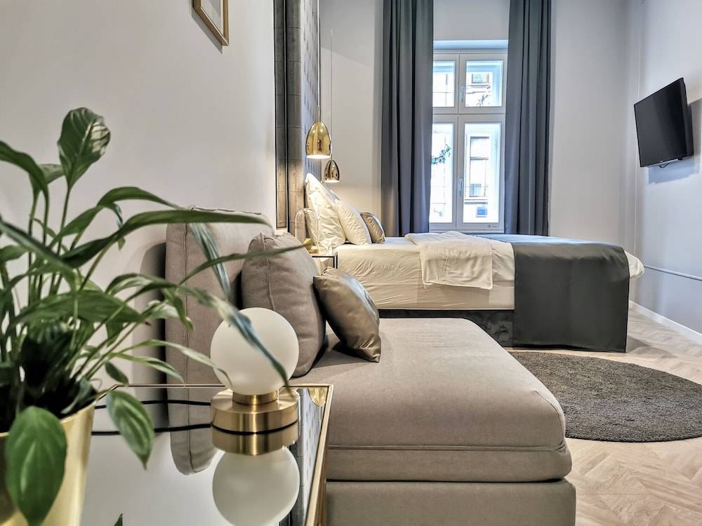 MINT Boutique Studio Apartments 2