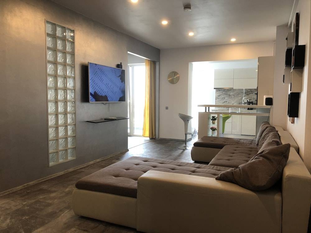 Westpark 2 Residence Lakeview W6 1