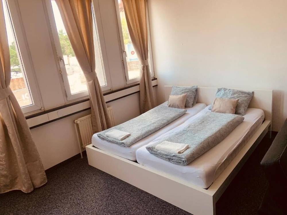 Veni Apartments 2