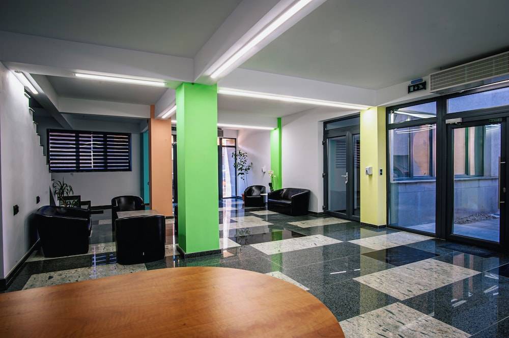 Colors Residence 1